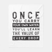 Wisdom Quote Design - waarde van elke druppel Fleece Deken (Voorkant)