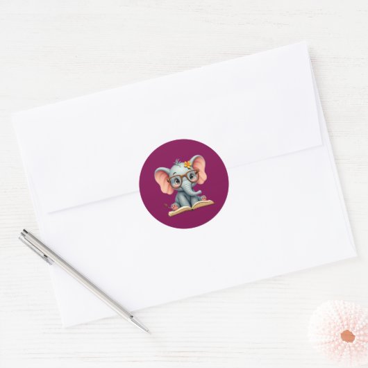 Wise Baby Elephant Ronde Sticker (Envelop)