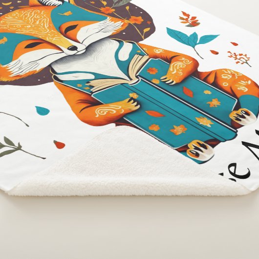 Wise Mr. Fox verdiept in zijn lezing. personaliser Sherpa Deken (3/4)