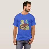 Wise Snake en Bird op een grappig boek T-shirt (Voorkant volledig)