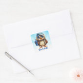 Wise Uil met blauwe rugzak, petten en een oogglas, Vierkante Sticker (Envelop)