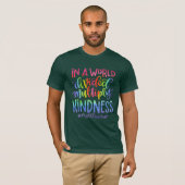 Wiskunde leraar in een wereld met een verdeeld vee t-shirt (Voorkant volledig)
