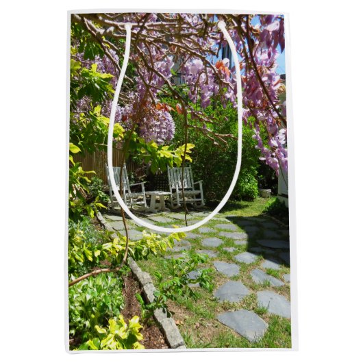 Wisteria and Rocking Chairs - Martha's Vineyard Medium Cadeauzakje (Voorkant)
