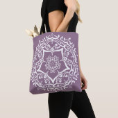 Wisteria Mandala Tote Bag (Dichtbij)