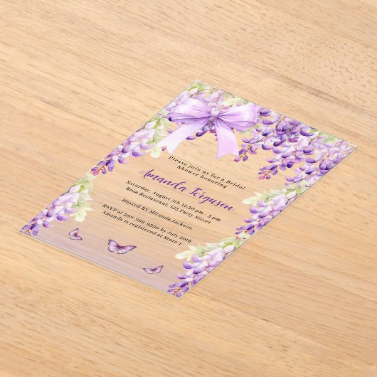 Wisteria paarse bloemige vlinderboog Vrijgezellenf Acryl Uitnodigingen (Laagn)