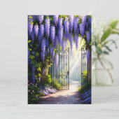 Wisteria vine on nostalgic, victorian garden gate  kaart (Staand voorkant)