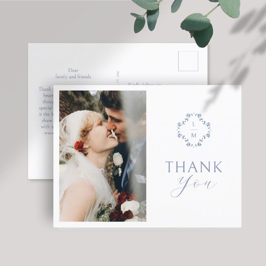 Wit | Blauw Bloemmonogram Dank u Briefkaart