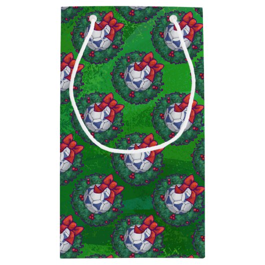 Wit, blauw feestelijk Voetbal op groen Klein Cadeauzakje (Achterkant)