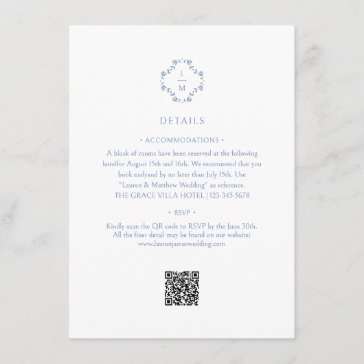 Wit + Blauw | Floral Monogrammed QR Code Wedding Informatiekaartje (Voorkant)