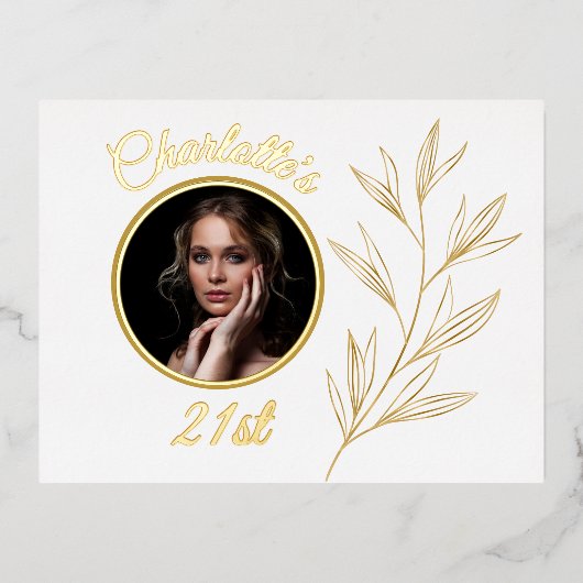 Wit Bleek geel met Graphic Gold Leaf Verjaardag Folie Uitnodiging Briefkaart (Voorkant)