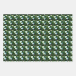 Wit Bloedend Hart Bloemig Patroon Inpakpapier Vel