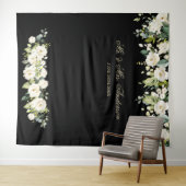 Wit bloemen bruiloft zwart foto booth achtergrond wandkleed (In Situ (horizontaal))