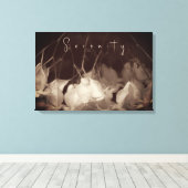  wit bloemig gespannen canvas print (Insitu (Houten vloer))