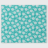 Wit bloempatroon op turquoise achtergrond cadeaupapier (Vlak)