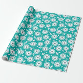 Wit bloempatroon op turquoise achtergrond cadeaupapier (Uitgerold)