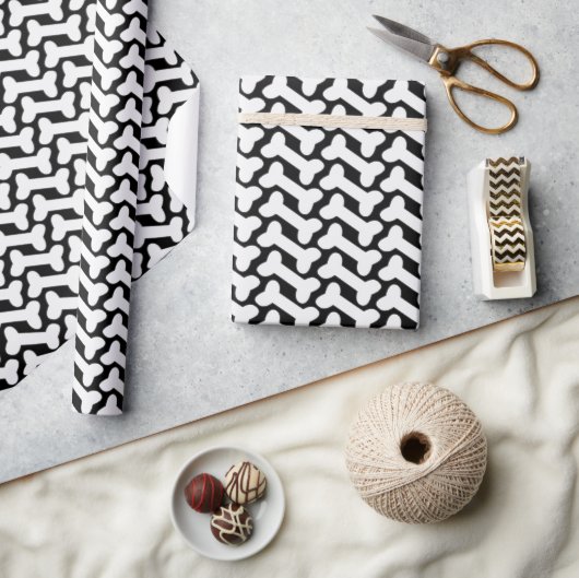 Wit bottenpatroon op zwarte custom cadeaupapier (Crafts)