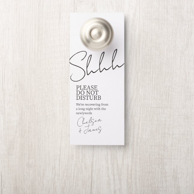 Wit | Chic Script minimalistische bruiloft Deurhanger (Op knop)