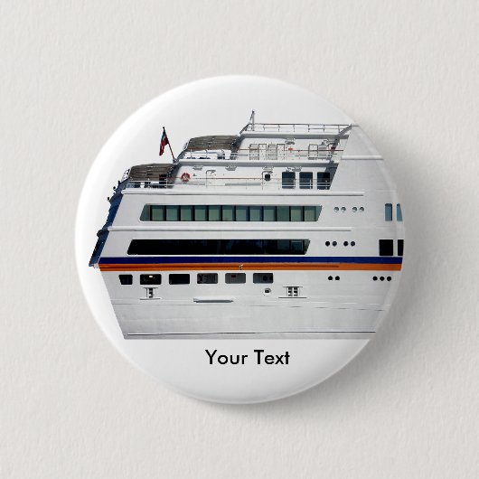 Wit cruiseschip met beschermde deklaag ronde button 5,7 cm (Voorkant)