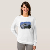 Wit dorp van Casares, Andalusië, Spanje T-shirt (Voorkant volledig)