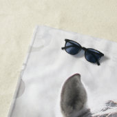 Wit droompaard strandlaken (In situ)