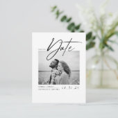 Wit Eenvoudig en Minimaal Opslaan van de Datum Fot Aankondigingskaart (Staand voorkant)