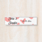 wit, eenvoudig, minimale tekststijl Vertrouwd rood Deurbordje (Voorkant)