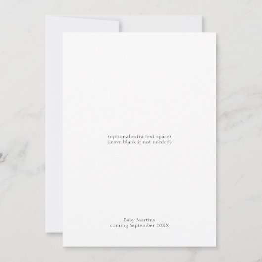 Wit Eenvoudig Minimalistisch Het is een Meisje Bab Kaart (Achterkant)