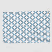 Wit en Baby Blauw Trellis, Lattice, Quatrefoil Golfhanddoek (Horizontaal)