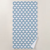 Wit en Baby Blauw Trellis, Lattice, Quatrefoil Strandlaken (Voorkant)