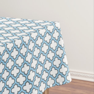 Wit en Baby Blauw Trellis, Lattice, Quatrefoil Tafelkleed