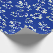 wit en blauw bloemmotief cadeaupapier (Hoek)