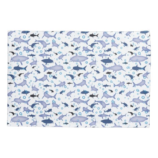 Wit en blauw herhalend motief | Haaienpatroon Kussensloop (Achterkant)