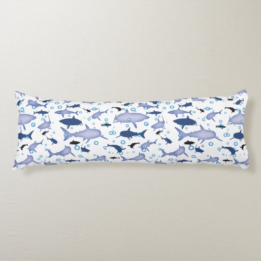 Wit en blauw herhalend motief | Haaienpatroon Lichaamskussen (Voorkant)