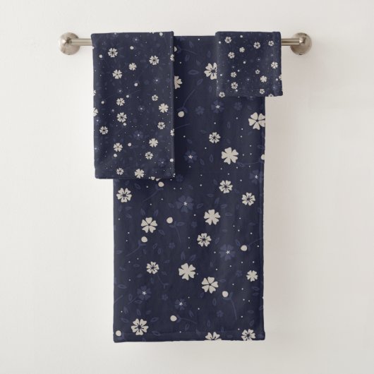 Wit en blauw klein Japans bloemenpatroon Bad Handdoek (Insitu)