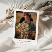 Wit en donkerrode tekst en foto | Trouwen Save The Date