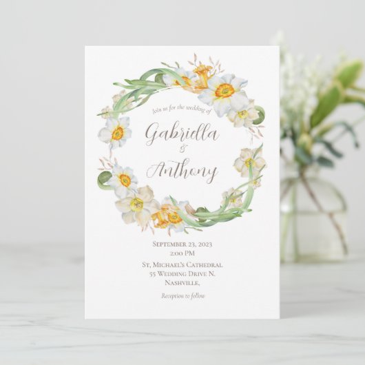Wit en geel Daffodil Floral Wreath Wedding Kaart (Staand voorkant)