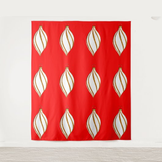 Wit en Goud Ornament Rode Tapijt Wandkleed (Voorkant)
