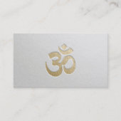 Wit en goud voorzien van de inscriptie OM Symbool  Visitekaartje (Voorkant)