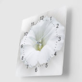 wit en grijze tinten vierkante klok (Hoek)