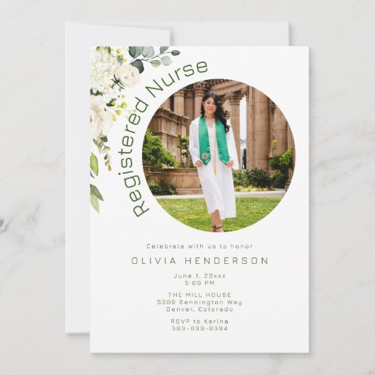 Wit en Groen Bloemen Foto Afstuderen Kaart (Voorkant)