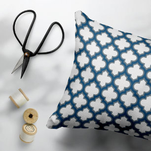 Wit en Navy Blue Trellis, Lattice, Quatrefoil Accent Kussen