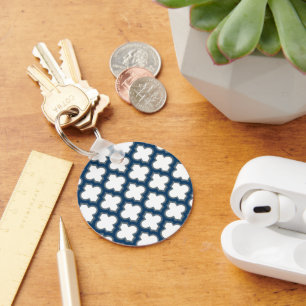 Wit en Navy Blue Trellis, Lattice, Quatrefoil Sleutelhanger