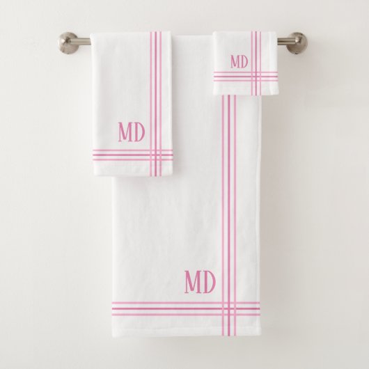 Wit en Roze Gestreepte Aangepaste Initialen Bad Handdoek (Insitu)