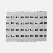 Wit en zwart betongebouw fleece deken (Voorkant (Horizontaal))