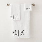 Wit en zwart | Modern monogram Bad Handdoek (Insitu)