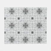Wit en zwart opengewerkte geometrische patroon Els Fleece Deken (Voorkant (Horizontaal))