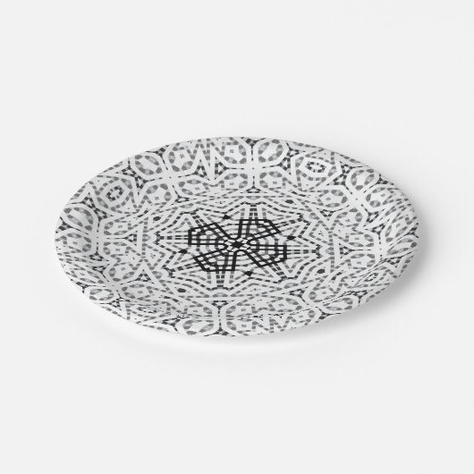 Wit en zwart opengewerkte geometrische patroon Els Papieren Bordje (Gekanteld)