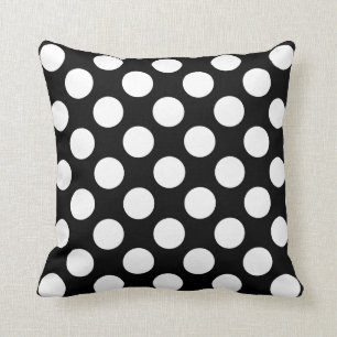Wit en zwart polka dot patroon kussen