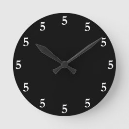 Wit Five o'Clock ergens op Zwart Ronde Klok
