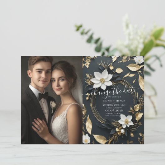 Wit Goud Bloemen Krans Bruiloft Verander de datum Save The Date (Staand voorkant)